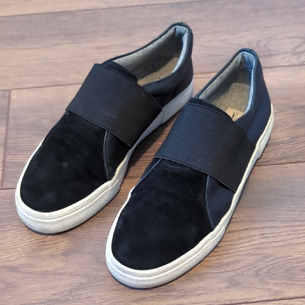 ⭐️3/$15 Black Slip-On Shoes